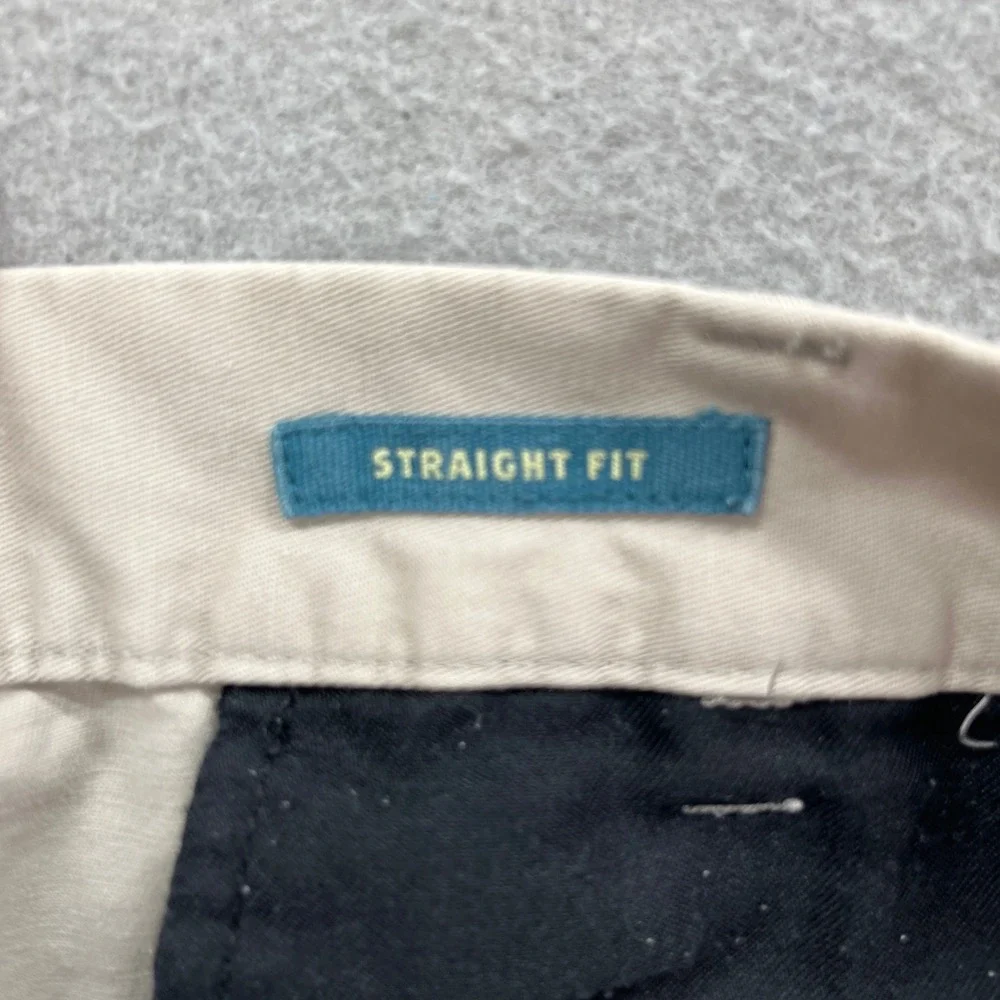 Haggar Straight Fit Chinos Mens 38x30 Khaki Tan Cotton Twill Casual Work Khakis